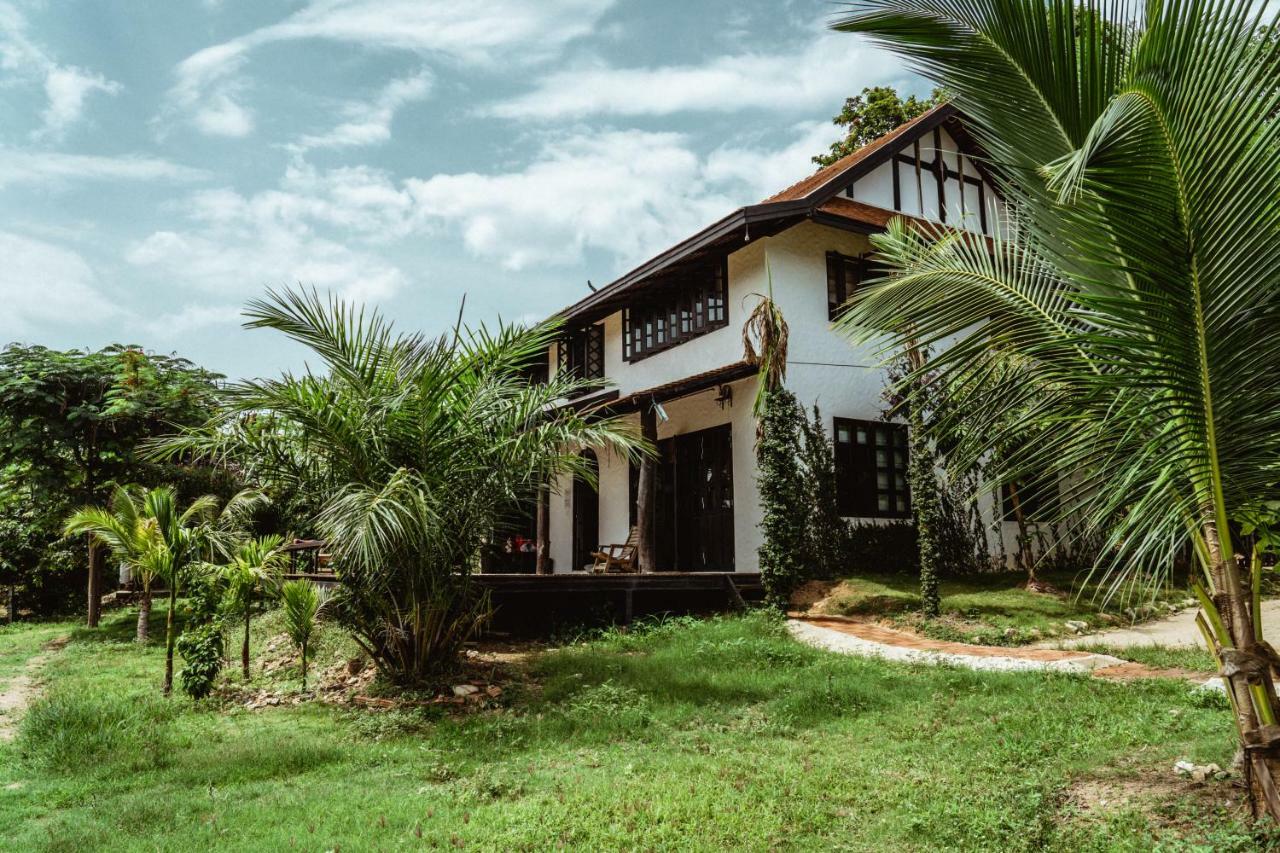 Atlas Valley (Adults Only) ปาย ภายนอก รูปภาพ